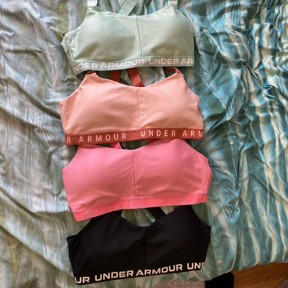 Set of 4 UNDER ARMOUR Sports Bras